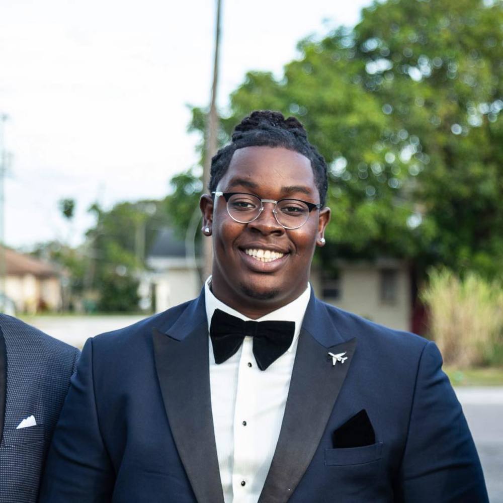Meet your Posher, J.d.